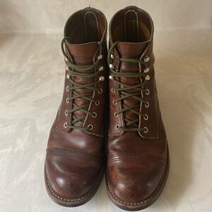 Red Wing Boots Iron Ranger  size 10.5